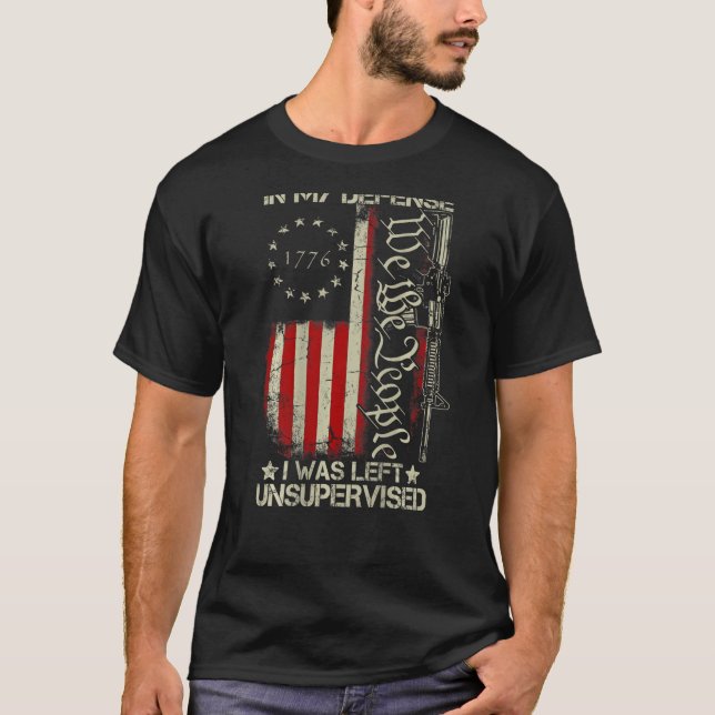 Gun USA flagga Lämnades oövervakad i mitt försvar T Shirt (Framsida)