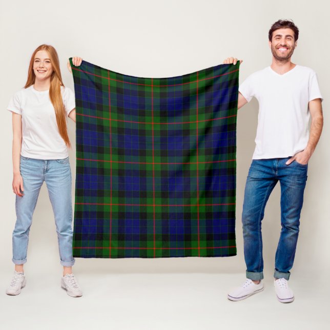 Gunn Modern Plaid översätts till: Gunn Modern Kale Fleecefilt (På plats)