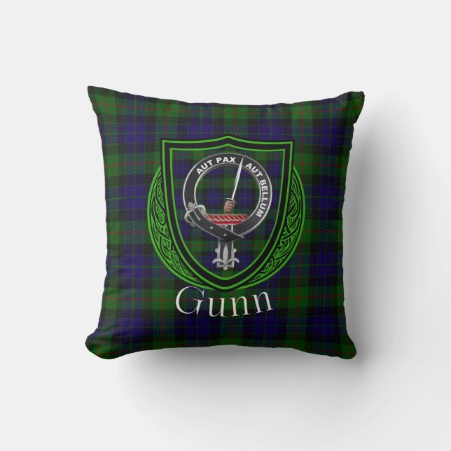 Gunn Scottish Klan Tartan & Vapensköld Kudde (Framsida)