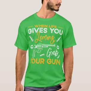 Guns Pistol Älskare Gun Owner Shooting Design T Shirt