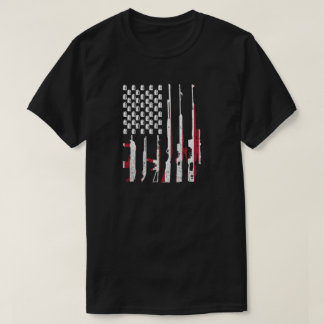 Guns Us Flagga - Patriotic American Firande juli T Shirt