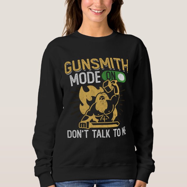 Gunsmith Mode On  Firearms & Gun  Gunsmithing T Shirt (Framsida)