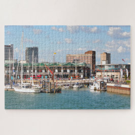 Gunwharf Quays Marina, Portsmouth, England Pussel