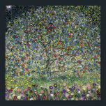 Gustav Klimt Apple Träd Apple Träd Poster<br><div class="desc">Gustav Klimt Apple Träd poster. Oljebeläggning på arbetsyta från 1912. Ett vackert landskap från Klimts senare period. En underbar gåva till fläkt av landskapsmålning,  äpple träd,  art nouveau och Gustav Klimt.</div>