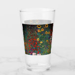 Gustav Klimt Blomsterträdgård Glaskopp<br><div class="desc">Glass Tumbler med oljemålningen Gustav Klimt’s Farm Garden med solblommor (1907). En vacker trädgård av solblommor och grönblå,  röd,  lila,  rosa och vita blommor. En underbar gåva till fläkt av Art nouveau och österrikisk konst.</div>