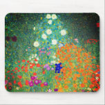 Gustav Klimt Blomsterträdgård Musmatta<br><div class="desc">Mouse Pad med Gustav Klimts Blomsterträdgård för oljemålning (1906). En vacker trädgård av lila,  rött,  vitt,  blått och orange blommor. En underbar gåva till fläkt av Art nouveau och österrikisk konst.</div>