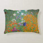 Gustav Klimt - Blomsterträdgård Prydnadskudde<br><div class="desc">Blomsterträdgård - Gustav Klimt 1905-1907</div>