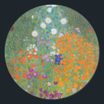 Gustav Klimt Blomsterträdgård Typ av skydd Runt Klistermärke<br><div class="desc">En vacker trädgårdsmålning - det här är en klassisk målning av Gustav Klimt,  som heter Cottage Garden,  eller Bauergarten,  1907,  som är en nära blomsterträdgård,  en färgstark blommigt.</div>