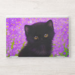 Gustav Klimt Cat HP Laptopskin<br><div class="desc">Bärbar hud med en Gustav Klimt-katt! Denna flytande kattunge ligger i en grönt fält i lila blommor. En perfekt gåva till kattälskare och österrikiska konstentusiaster!</div>