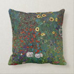 Gustav Klimt Farm Garden med solblommor Kudde<br><div class="desc">Gustav Klimt Farm Garden med solblommor</div>