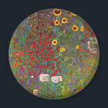 Gustav Klimt Farm Garden med solblommor Magnet<br><div class="desc">Gustav Klimt Farm Garden med solblommor magnet. Oljemålning på arbetsyta 1905-06. Även om Klimt är mest känt för sin guld-period som producerade klassiska verk som The Kiss and Porträtt of Adele Bloch Bauer, producerade konstnären också några oerhört charmerande landskapspisningar. Garden Farm med solblommor har en rik sommarträdgård i blomning med...</div>