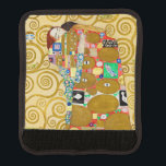 Gustav Klimt Fulfillment Nouveau Couple Handtagsskydd<br><div class="desc">Gustav Klimt,  Fulfillment 1910-1911 Art nouveau Couple med Klimts namnteckning snurrande design och vackra guld-målning.</div>