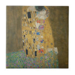 Gustav Klimt - Kiss Kakelplatta<br><div class="desc">Berömd av Gustav Klimt. Kyssan är en av de underbarare romantiska målningarna och en underbar gåva till Alla hjärtans dag och andra romantiska tillfälle. Fantastisk mästerverk av symbolik och Gustav Klimts underbara arbete.</div>