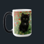 Gustav Klimt Kitten Magisk Mugg<br><div class="desc">Magic Mugg med en Gustav Klimt-kattunge! Det svarta kattunge bär en silver och sitter i en fält av rött,  blått,  vitt och gula blommor. En underbar gåva till kattälskare och österrikiska konstentusiaster!</div>