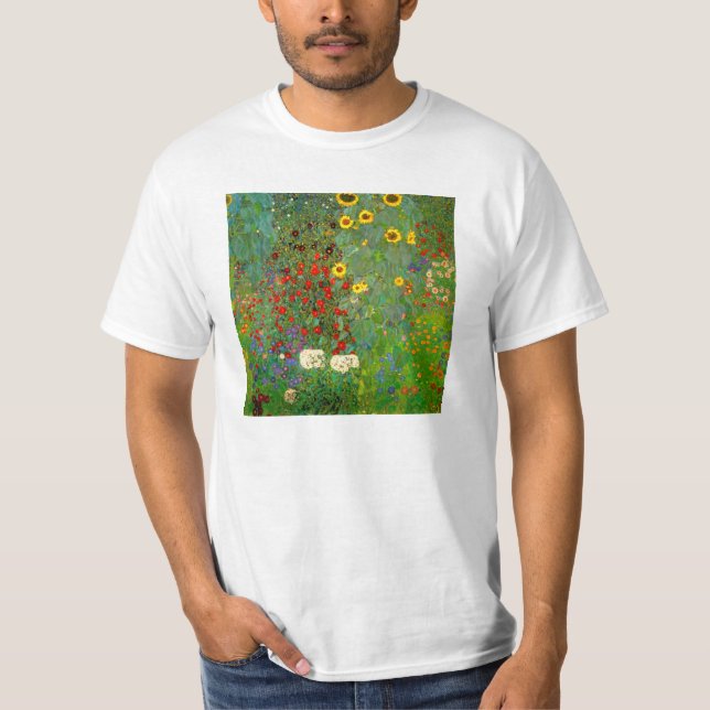 Gustav Klimt lantgårdträdgård med solrosor T Shirt (Framsida)