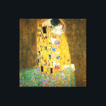 Gustav Klimt, målning av Kiss Vintage Art nouveau Canvastryck<br><div class="desc">Gustav Klimt The Kiss Vintage Art nouveau Painting the Kiss (på tyska: Der Kuss) målades av den österrikiska symbolmålaren Gustav Klimt mellan 1907 och 1908, höjdpunkten för hans gyllene period, när han målade ett antal verk i ett liknande gyldat stil. Målningen betraktas allmänt som ett mästerverk i den moderna tiden...</div>