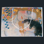 Gustav Klimt - Mor och Child<br><div class="desc">Mor and Child (Detailed of Three Ages of Woman) - Gustav Klimt,  Oil on Canvas,  1905</div>