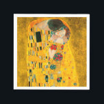 Gustav Klimt the Kiss Pappersservett<br><div class="desc">Napkins med Gustav Klimts oljemålning med guld löv Kiss (1908). En man och kvinna,  som bär briljant gyllene färg,  tar gärna till sig och kysser i ett fält av blommor. En underbar gåva till fläkt av Art nouveau och österrikisk konst.</div>