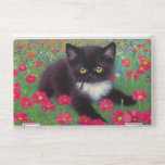 Gustav Klimt Tuxedo Cat HP Laptopskin<br><div class="desc">Bärbar skiva med en Gustav Klimt tuxedo-katt! Denna vackra svarta och vita kattunge ligger i fält av röda,  blå,  vita och orange blommor. En fantastisk-gåva till kattälskare och österrikiska konstentusiaster!</div>