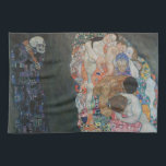 Gustav Klimt Vintage Art nouveau död och livstid Kökshandduk<br><div class="desc">Död och livstid (1908) av Gustav Klimt är en vintage av bra av Viktorian Era Symbolism med två olika inslag, Life and Death. På den lämnat döden återges en klassisk grimbok med en slipande skalle, täckt i en mörk med en religiösa kor. På högerna finns en grupp huvudsakligen unga kvinnor...</div>