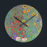 Gustav Klimts Farm Garden med solblommor Rund Klocka<br><div class="desc">Gustav Klimts Farm Garden med solblommor Round Clock.</div>