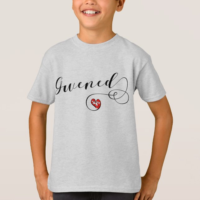 Gwened Flagga in Heart, Vannes, Breton, Brittany T Shirt (Framsida)