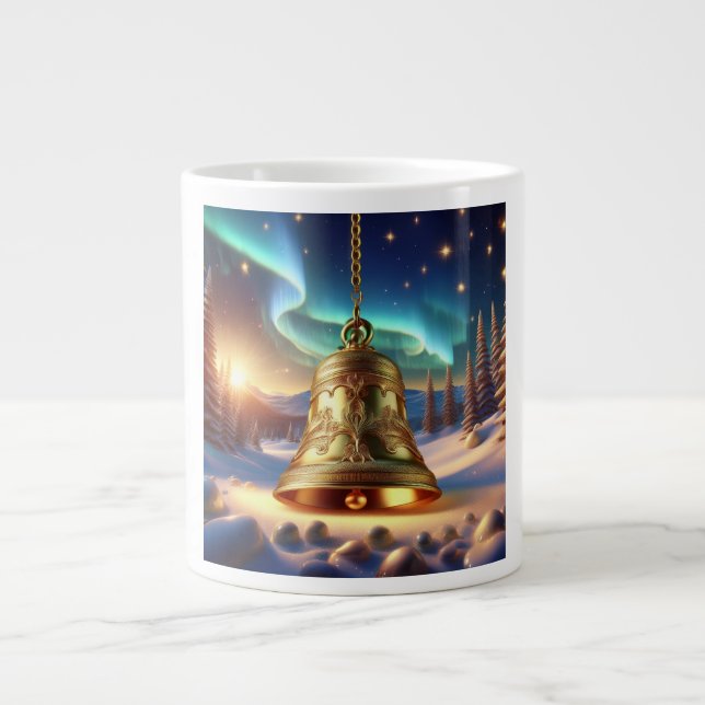 Gyllen julklocka i en snöig vinterscen jumbo mugg (Framsidan)