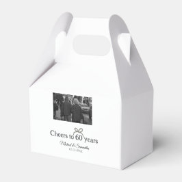 Gyllene båge firar 60-års jubileum för bröllop  presentaskar