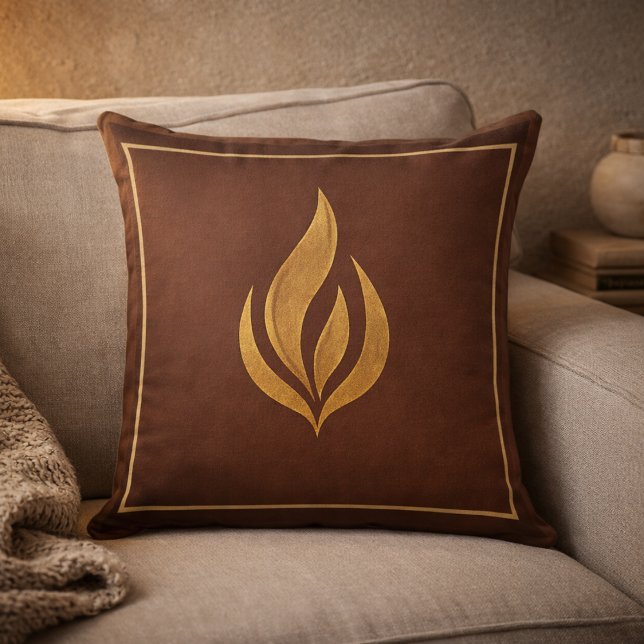 Gyllene glöd kastkudde kudde (Warm brown and gold flame accent for layered neutral living spaces.)