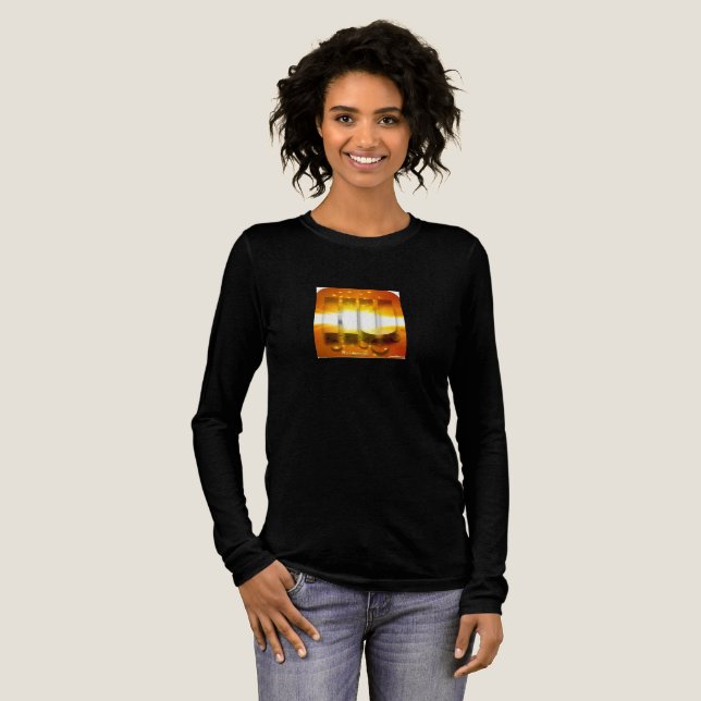 Gyllene HU T Shirt (Hel framsida)