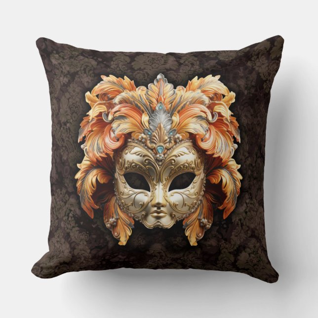 Gyllene Lejonmask med Orange Fjädrar  Kudde (Framsida)