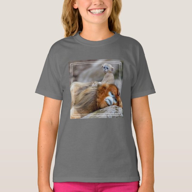 Gyllene stumpnäsapa Pappa med baby T Shirt (Framsida)
