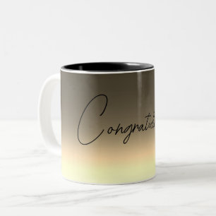 Gyllengul beige ombré gradient Två-Tonad mugg