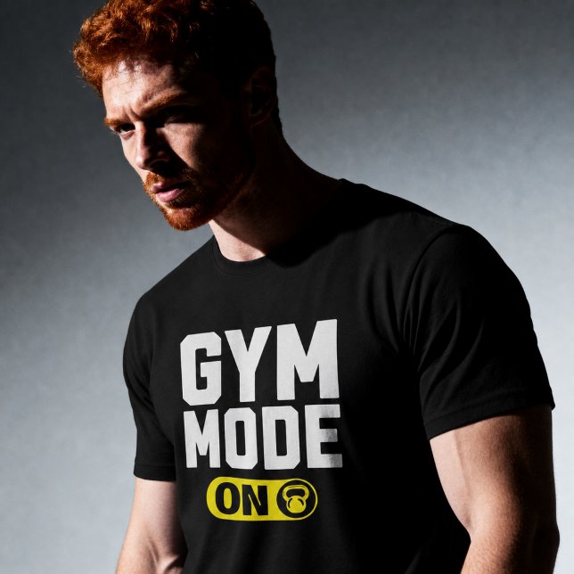 Gymläge PÅ – Modig Fitnessmotivation T Shirt (Skapare uppladdad)
