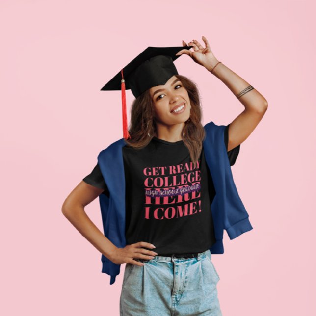 Gymnasieexamen - Högskola förberedelse T Shirt (Skapare uppladdad)