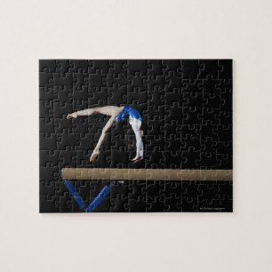Gymnast (9-10)-vänd på balansporm, sida vid sida pussel