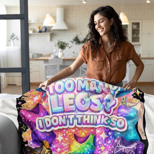 Gymnastics Girl Too Many Leos? I Don't Think So Fleecefilt (Skapare uppladdad)