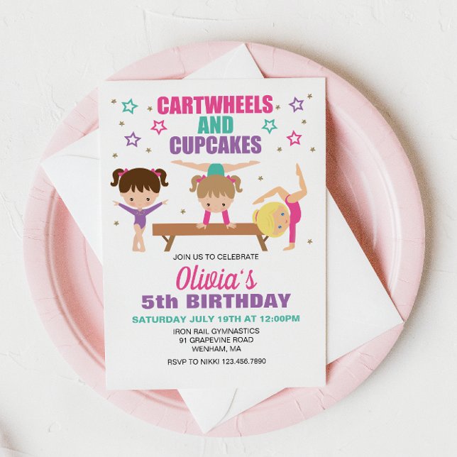 Gymnastik Saltomortlar och Cupcakes Födelsedag Inbjudningar (Skapare uppladdad)