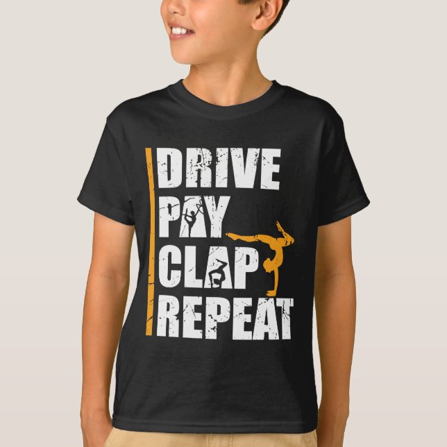 Gymnastikdotter Far Betalar Drive Clap Pappa T Shirt (Framsida)