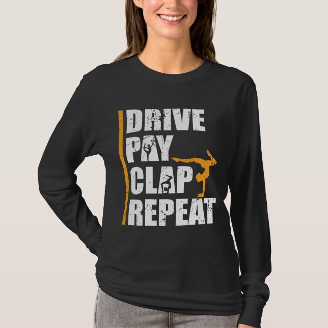 Gymnastikdotter Far Betalar Drive Clap Pappa T Shirt (Framsida)
