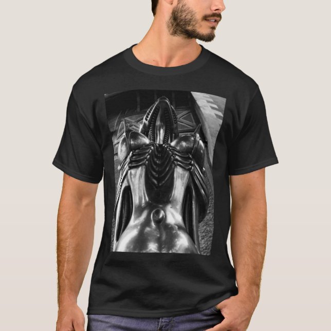 H R Giger Museum T Shirt (Framsida)