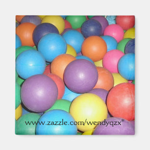 Ha en boll magnet