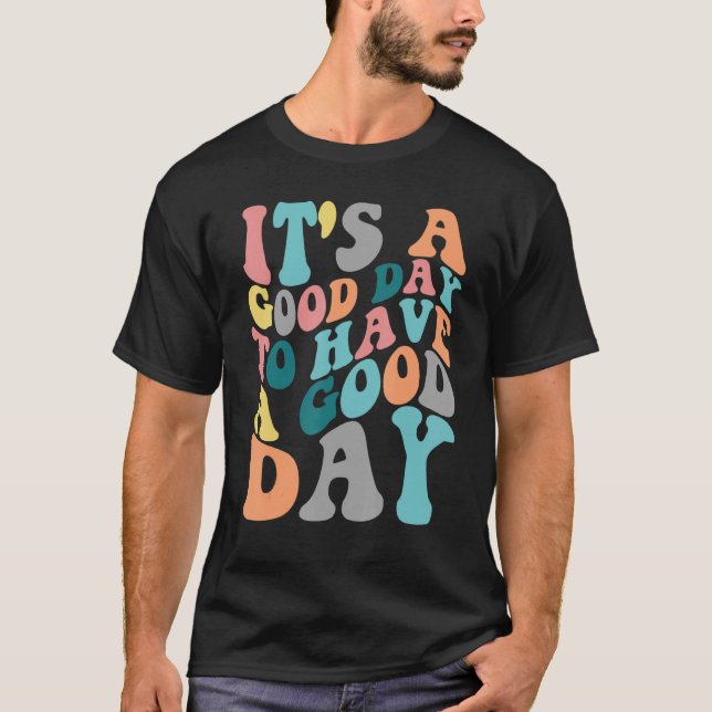 Ha Rosa Smile Ansikte Preppy Aesthetic T Bra Day T Shirt (Framsida)
