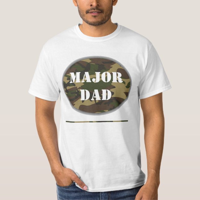 Ha som huvudämne pappan, Camo den militära fadern Tee Shirt (Framsida)