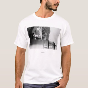 Hacenta Head fyr PhotographCoast T-shirt