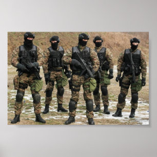 Häcklare & Koch serbisk polis 2 Poster
