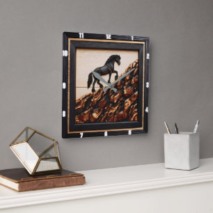 Haflinger Hillside: Wood Art Anpassningsbar Stil Fyrkantig Klocka