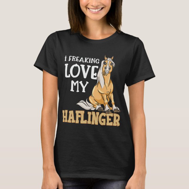 Haflinger Horses Girl I Freie Kärlek T Shirt (Framsida)