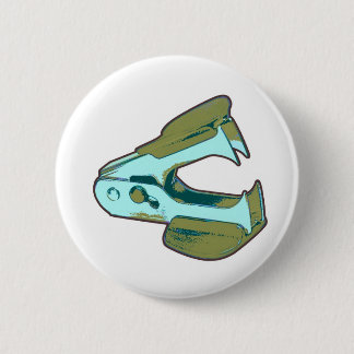 Häftklammerpulleren knäppas knapp