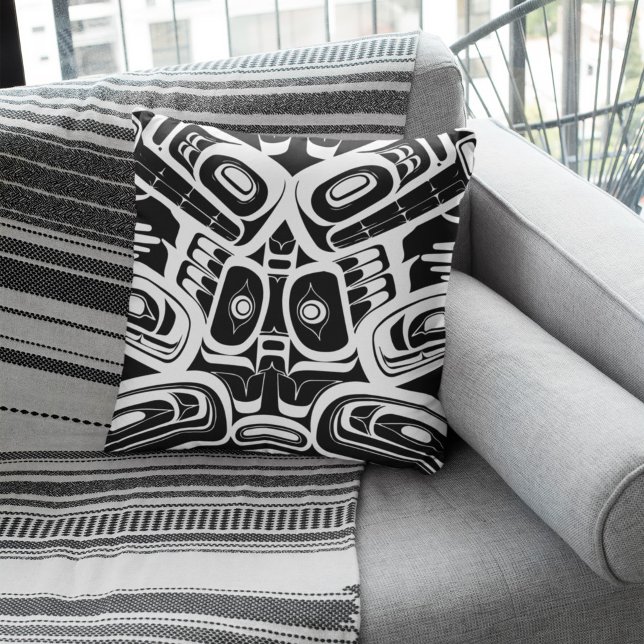 Haida Eagle Thunderbird Northwest Columbia Kudde (Skapare uppladdad)